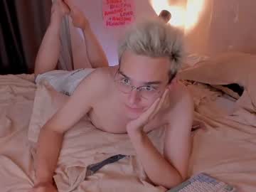 white_snakee