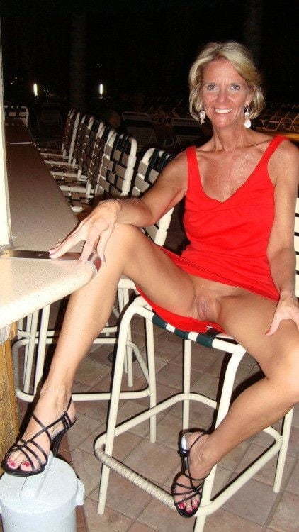 Mature Nude in Public — 38