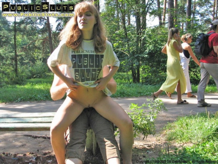 Public Outdoor Sex — 14