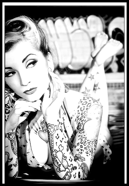 Tattooed Pin Up Girls — 5