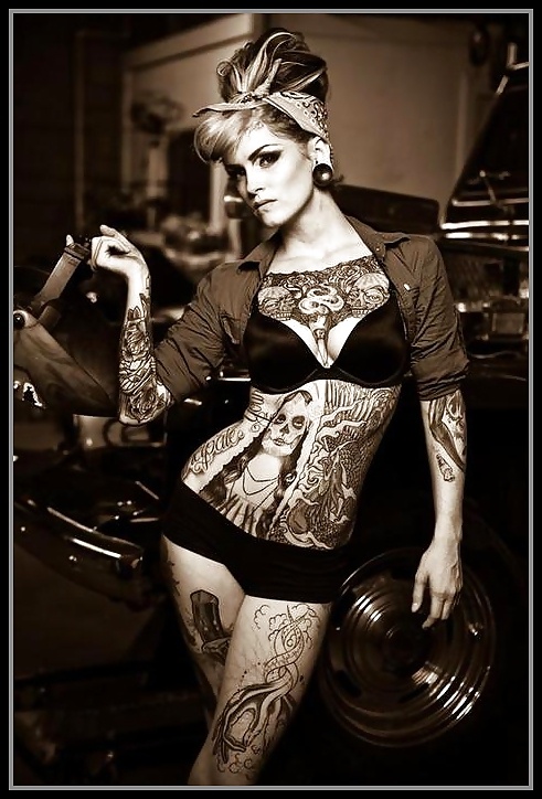 Tattooed Pin Up Girls — 8
